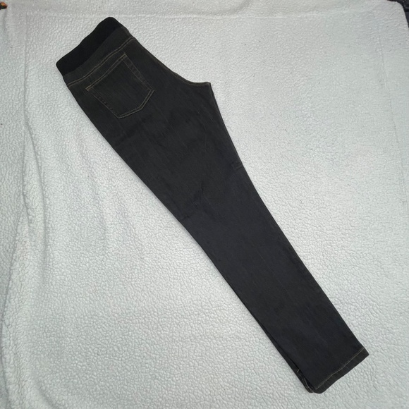 Women’s 16 K.Jordon Black Jeans - Picture 8 of 13